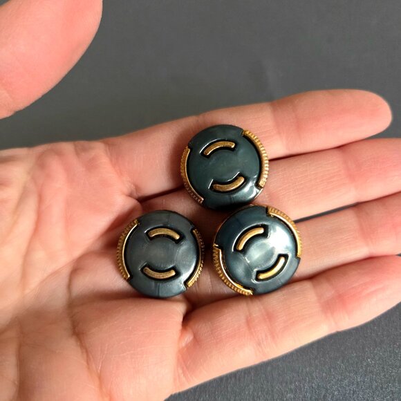 3 vintage blue buttons with gold details. - Picture 3 of 4